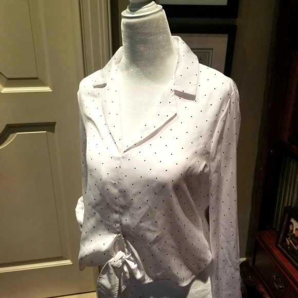 NWT BCBG blouse - Picture 4 of 8